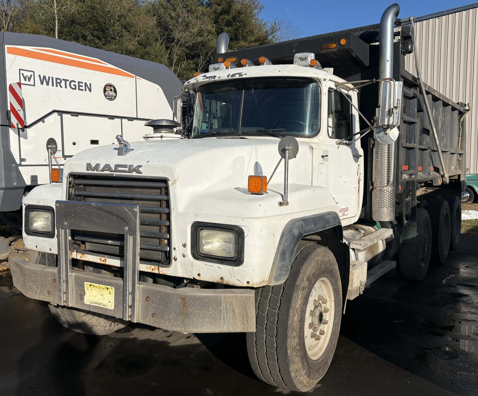 2003 MACK RD688S