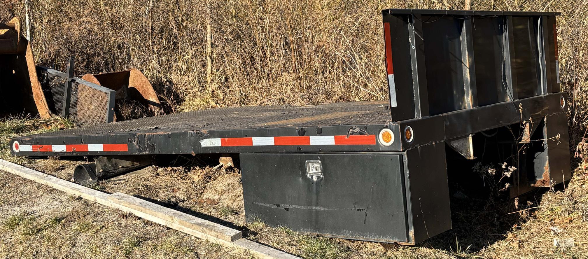 2012 FORD Flatbed