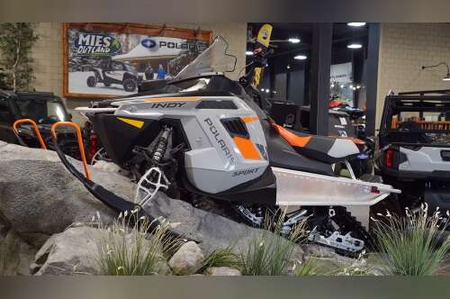 2025 Polaris® 550 INDY Sport 550 121 in watkins MN