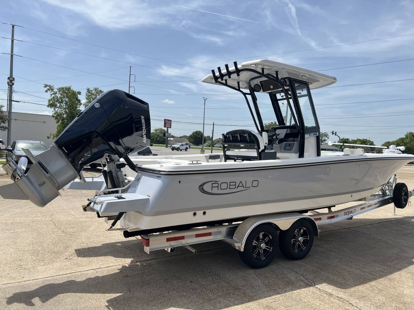 A photo of this 2026 Robalo 266 Cayman CAYMAN