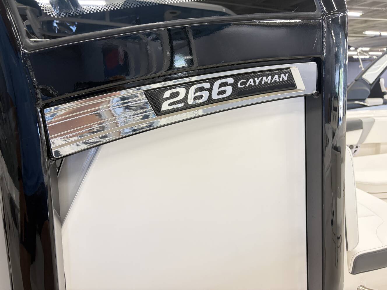 A photo of this 2026 Robalo 266 Cayman CAYMAN