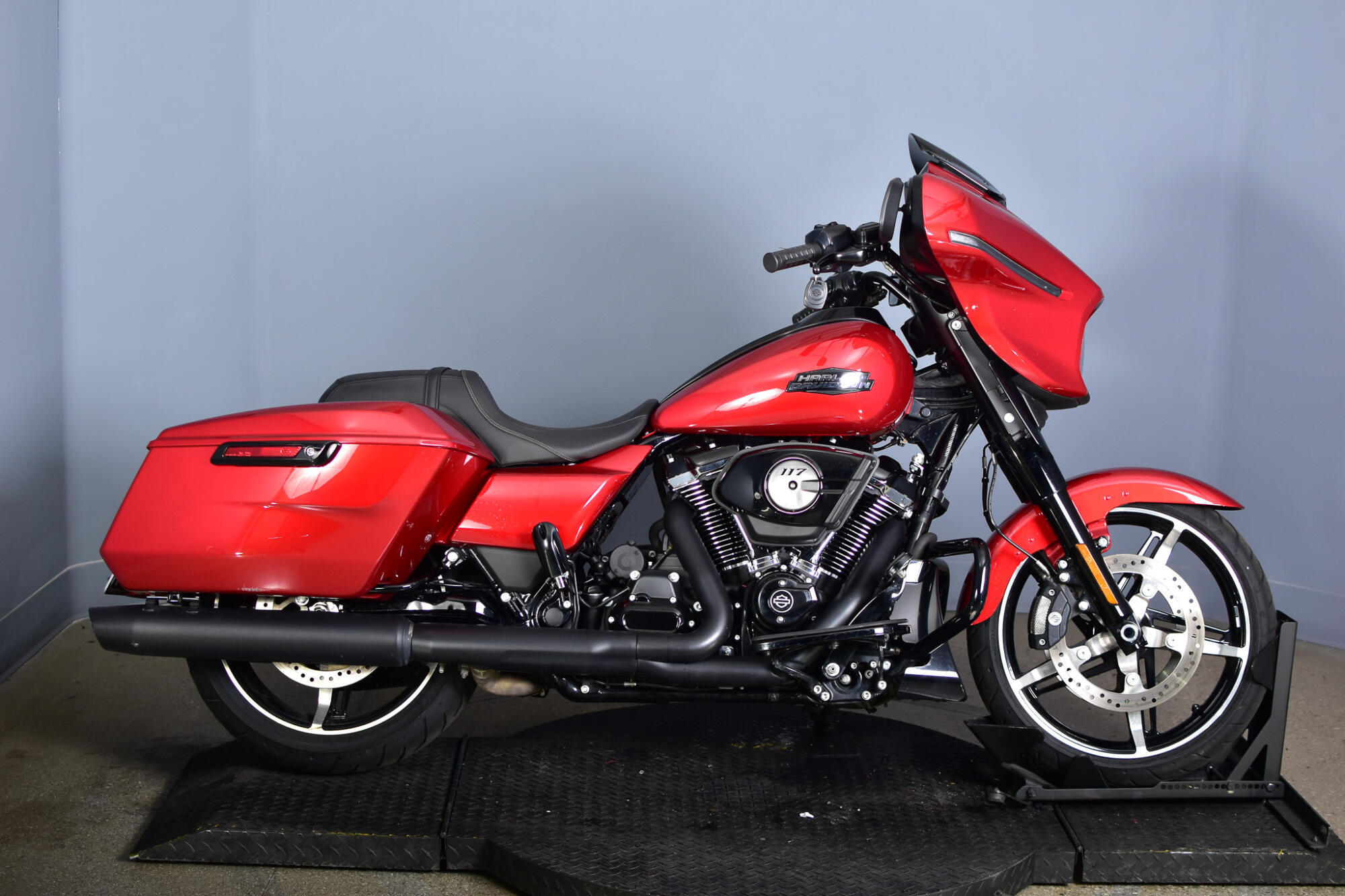 2025 Harley-Davidson Street Glide in Riverside, CA