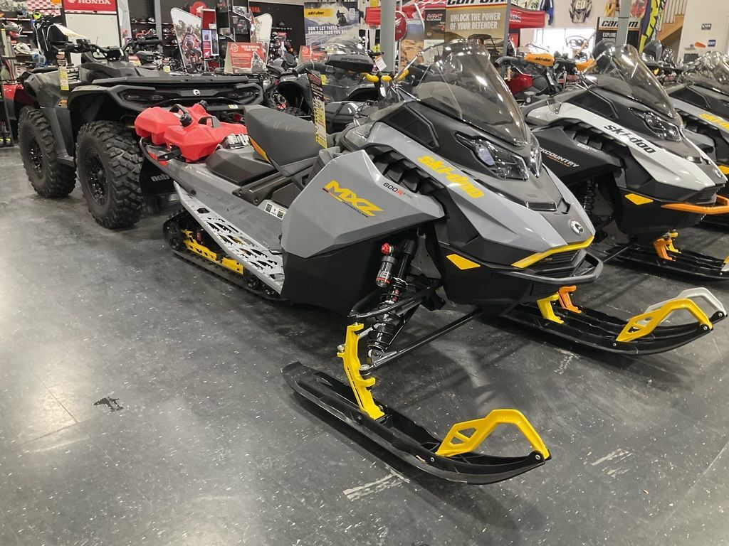 2026 Ski-Doo MXZ® Adrenaline® with Blizzard® Package 600R E-TEC 1 600R E-TEC 129 1.25 in johnstown PA