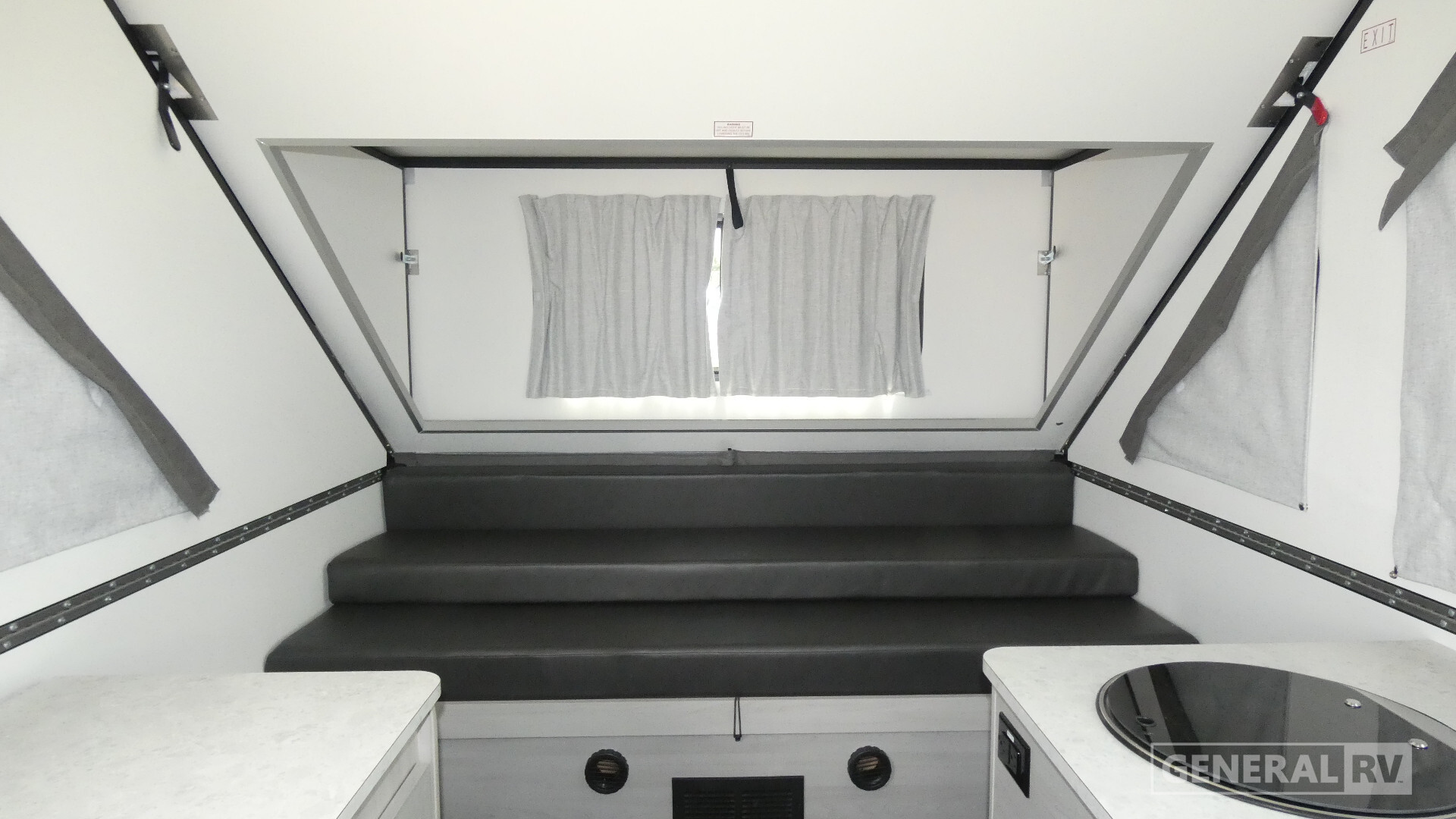 2027 Aliner EXPEDITION Rear Sofa in birch run MI