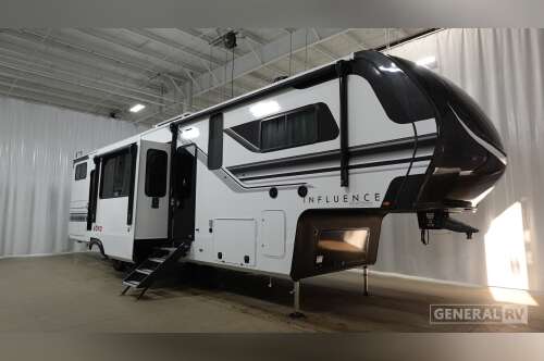 2027 Grand Design INFLUENCE 3904BH in birch run MI