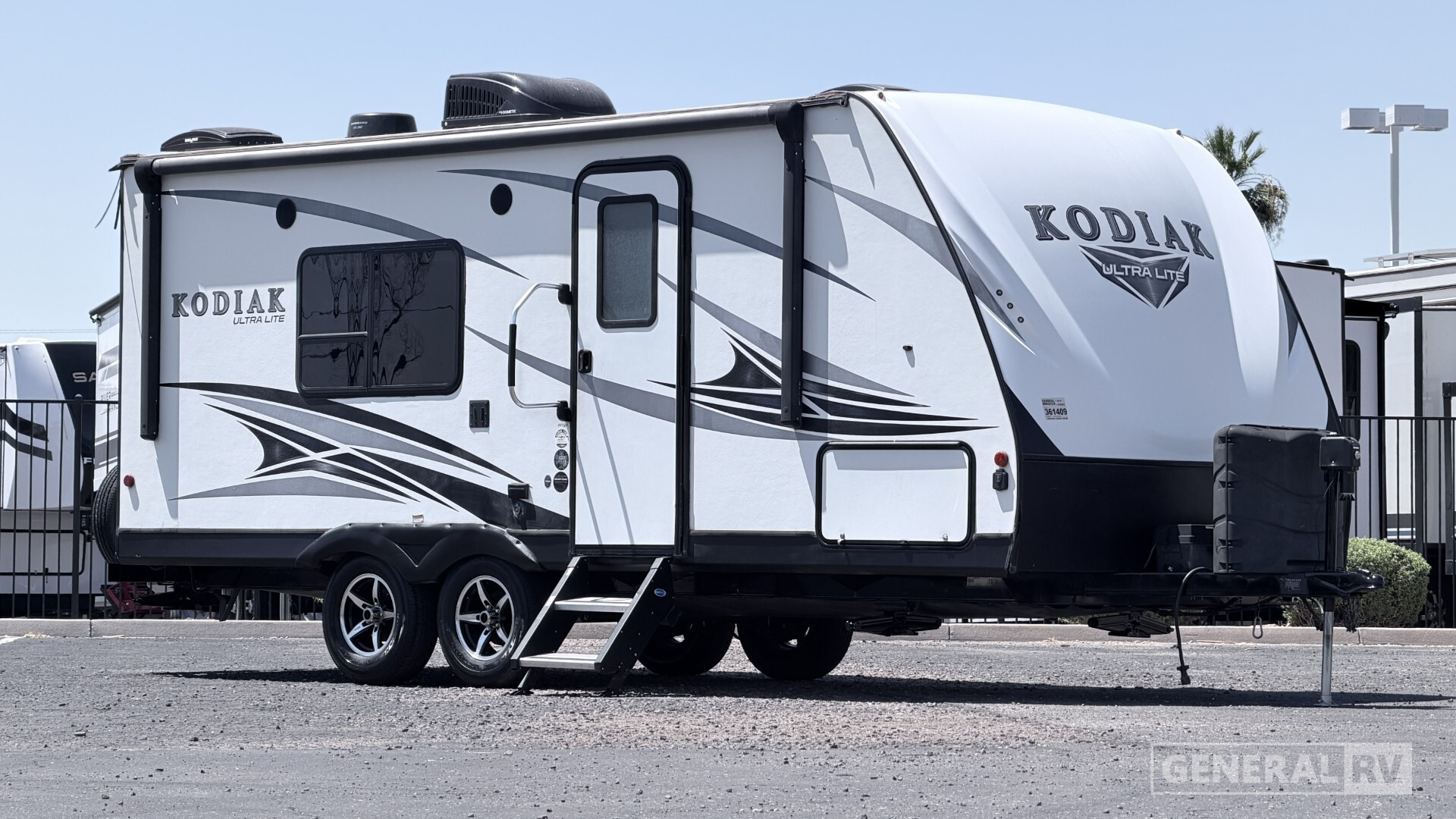 2019 Dutchmen Kodiak Ultra Lite 201QB in mesa AZ