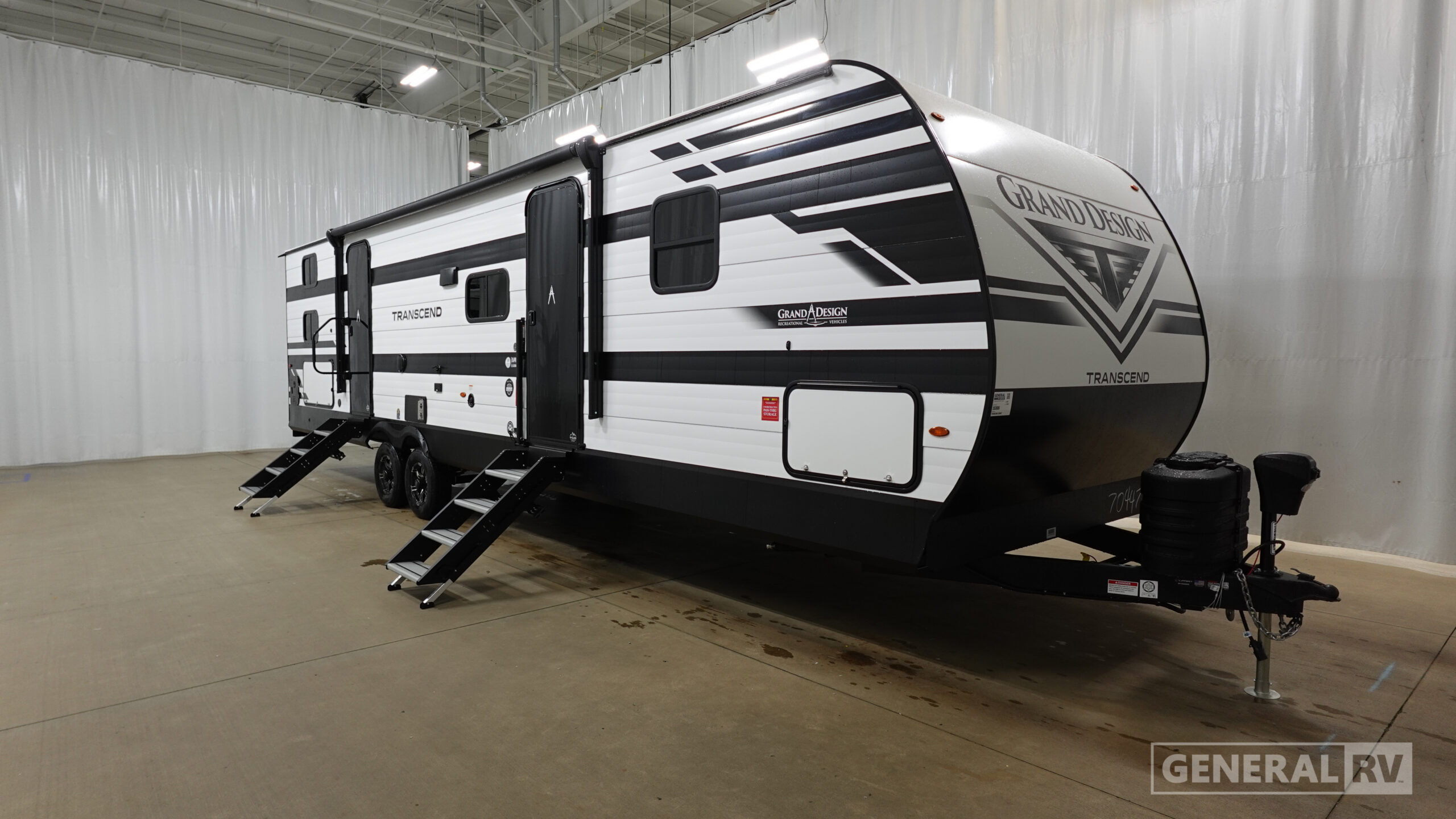 2026 Grand Design TRANSCEND 325BHT in mt clemens MI