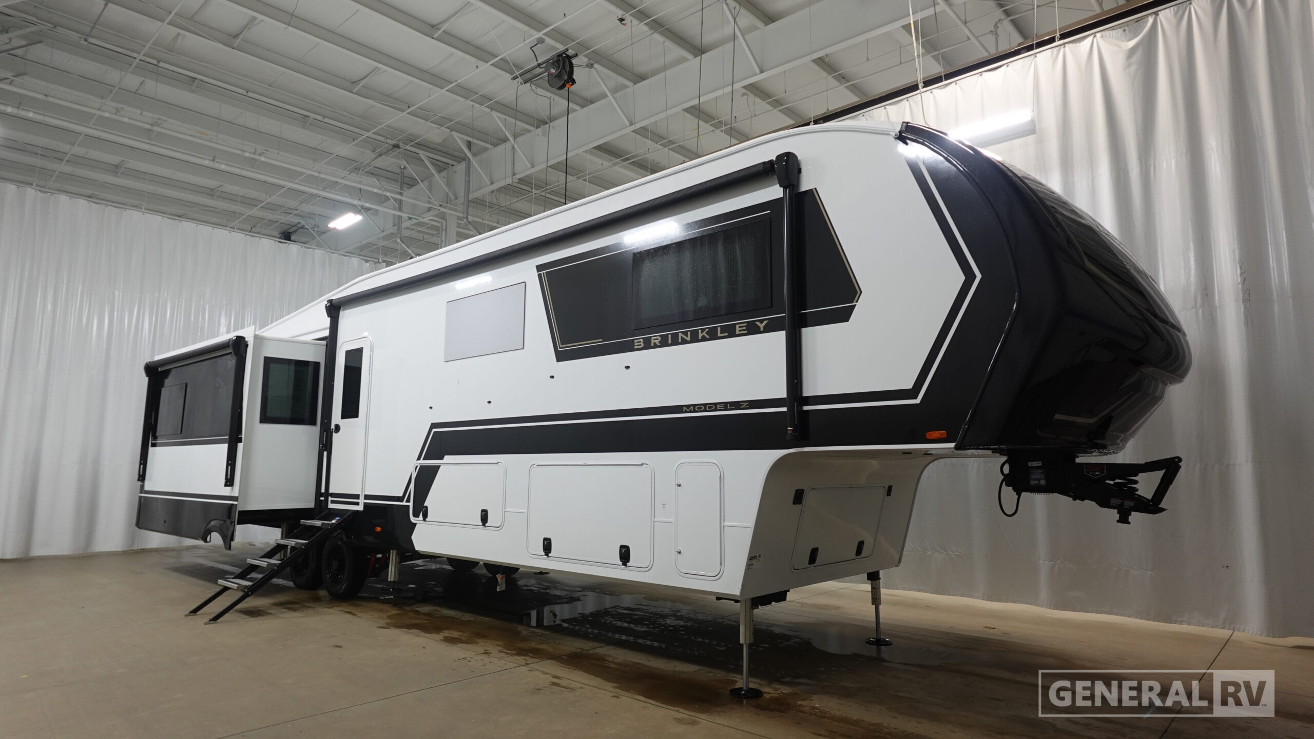 2026 Brinkley MODEL Z 3610 in winter garden FL