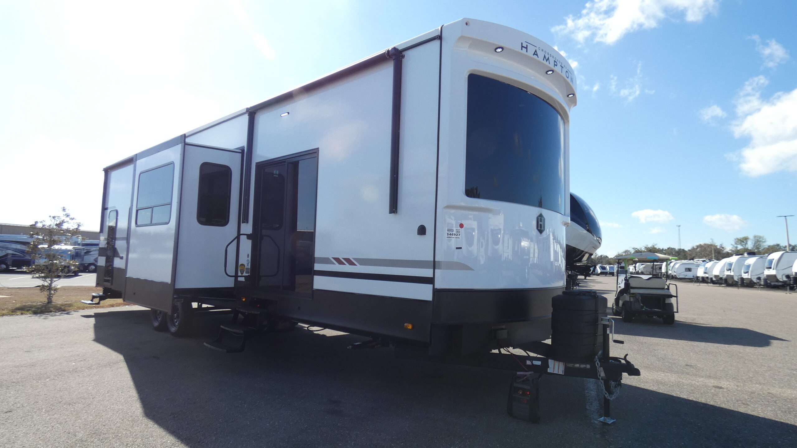 2026 Crossroads Rv HAMPTON 388FKL in dover FL