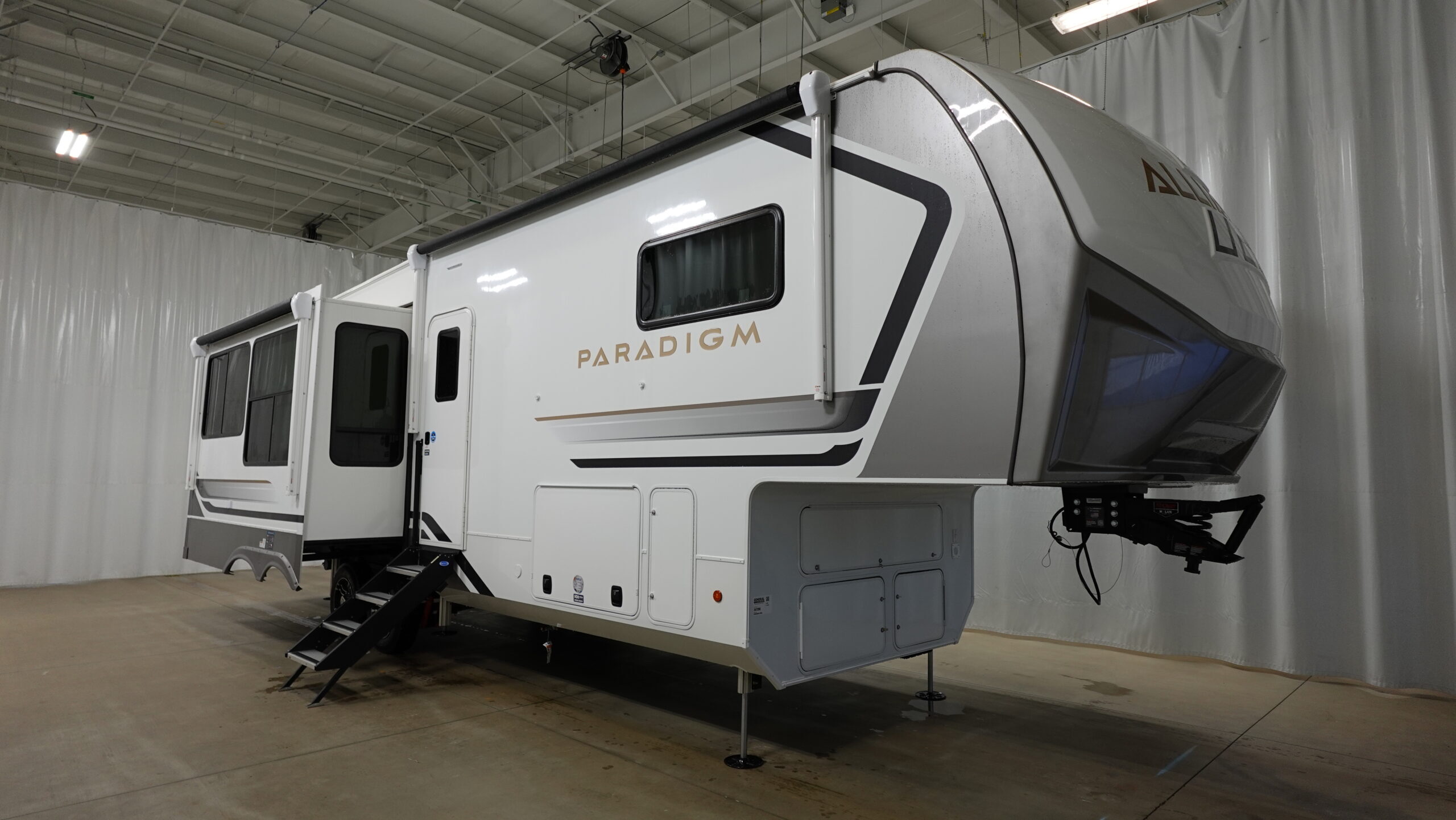 2026 Alliance Rv PARADIGM 310RL in north canton OH