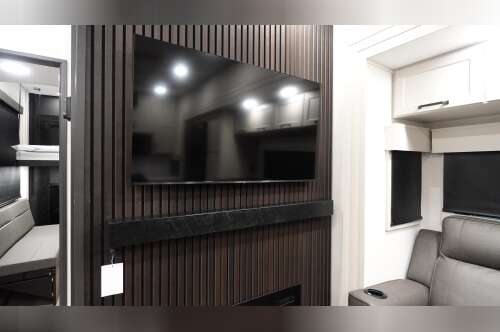2026 Grand Design SOLITUDE-I 3003RL in west chester PA