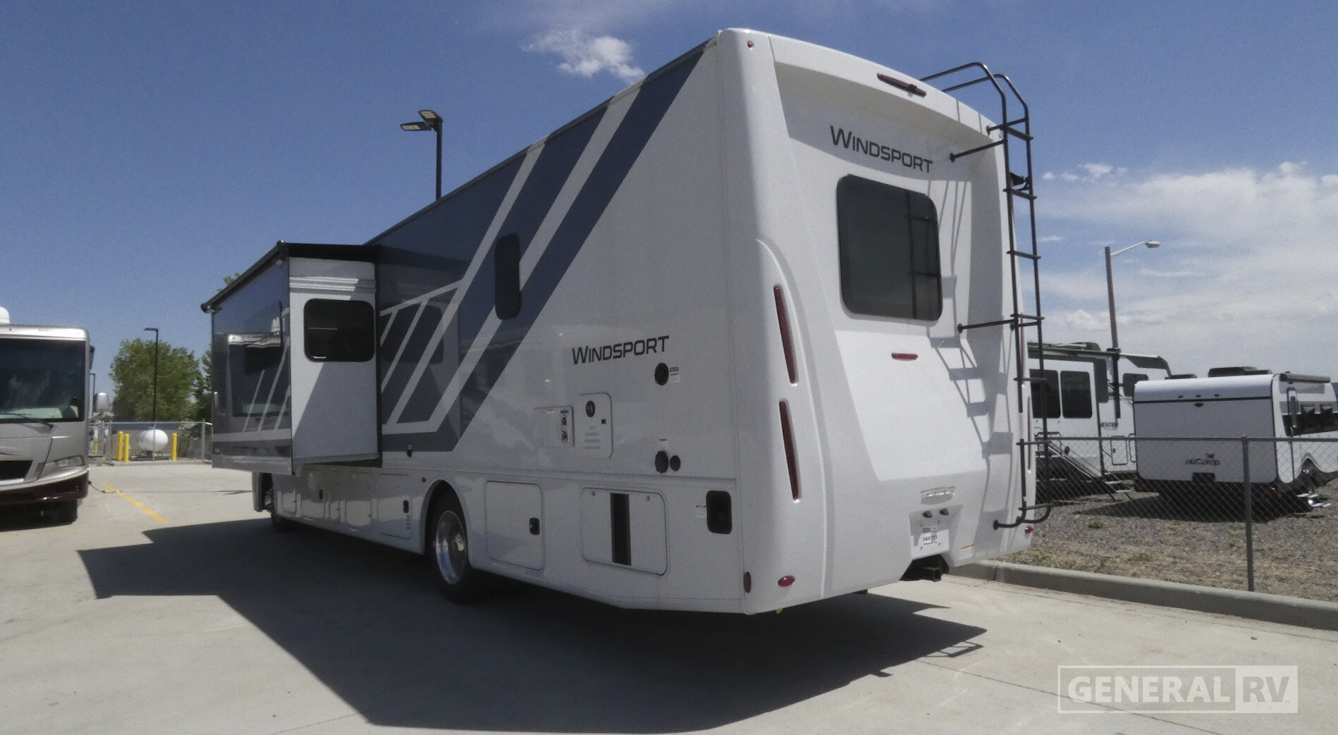 2026 Thor Motor Coach WINDSPORT 35R in longmont CO