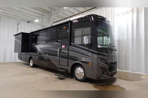2026 Fleetwood BOUNDER 35K in mt clemens MI