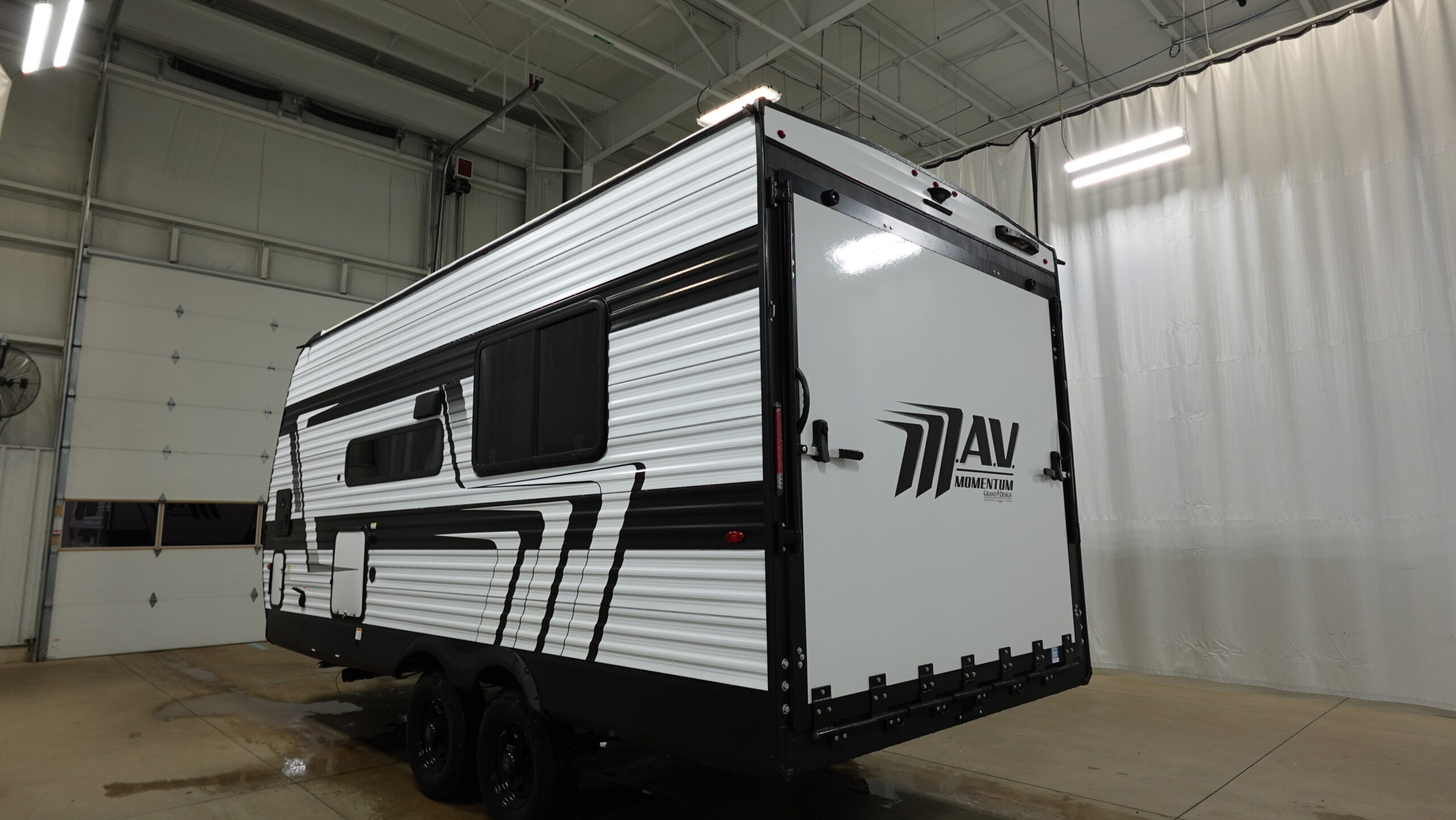 2026 Grand Design MOMENTUM 17MAV in west palm beach FL