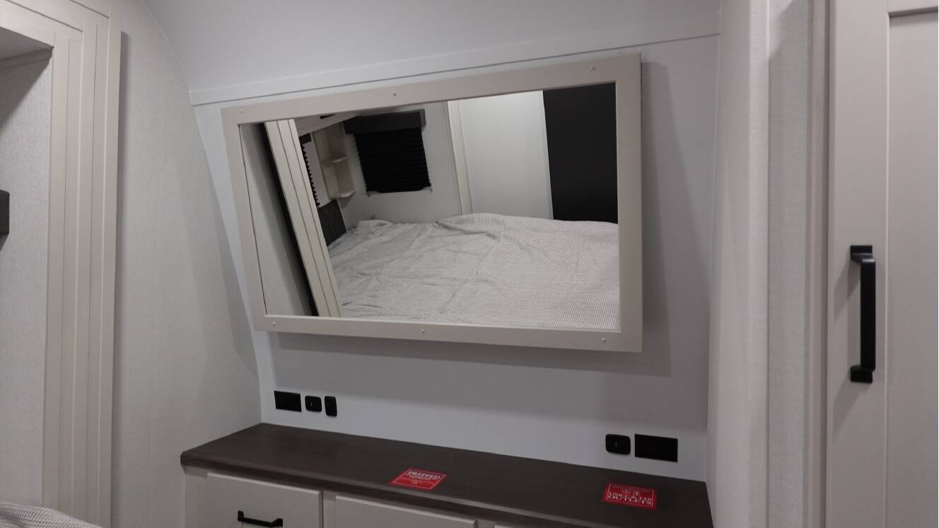 A photo of this 2026 Grand Design MOMENTUM 25G