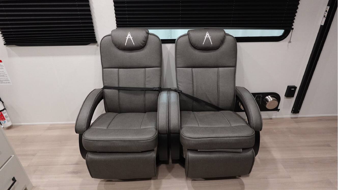 A photo of this 2026 Grand Design MOMENTUM 25G