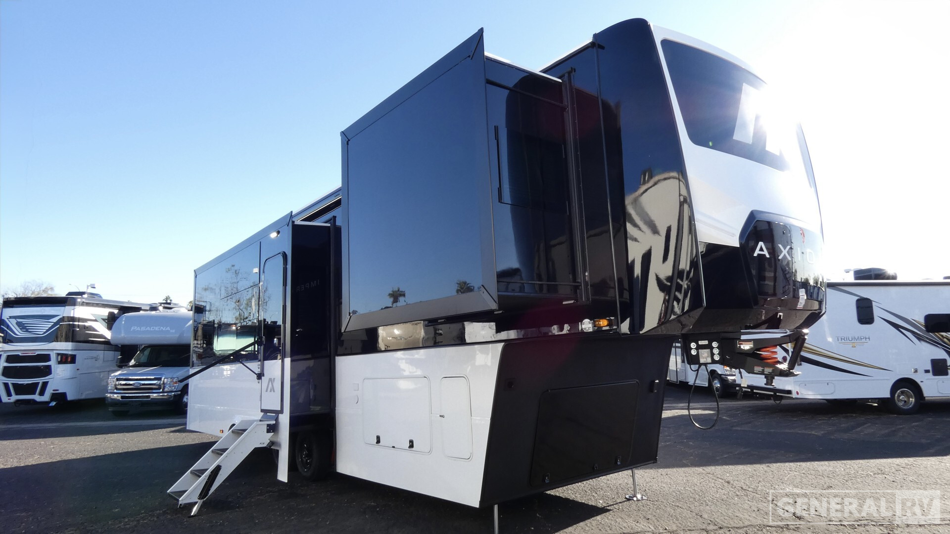 2026 Axiom IMPERIUM I2900 RV