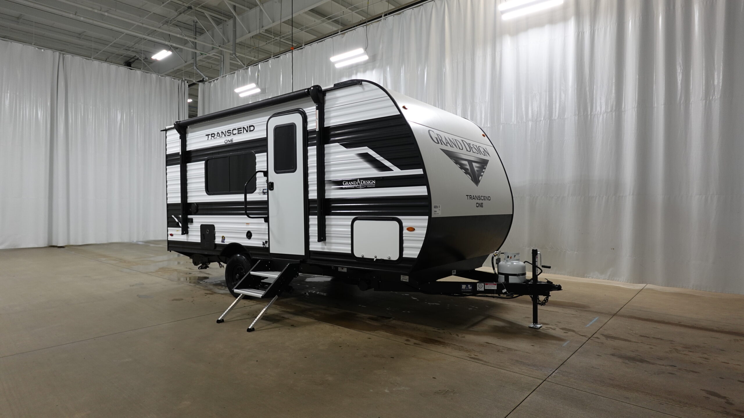 2026 Grand Design TRANSCEND-ONE 151RB in west chester PA