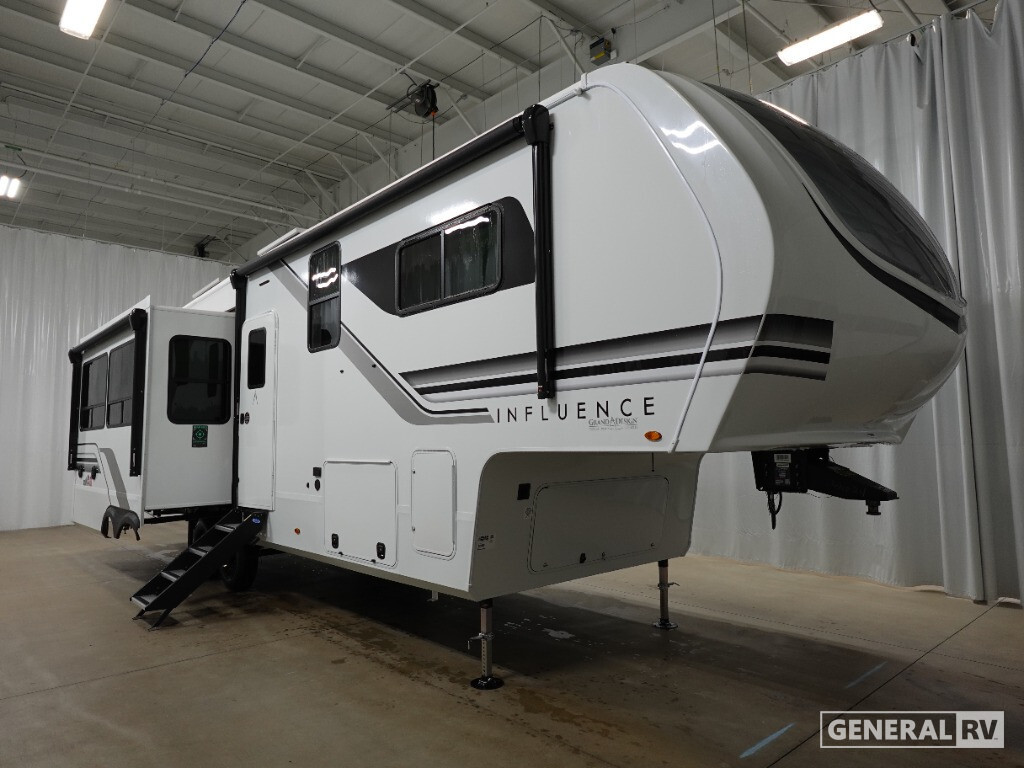 2026 Grand Design SOLITUDE-I 3003RL in north canton OH