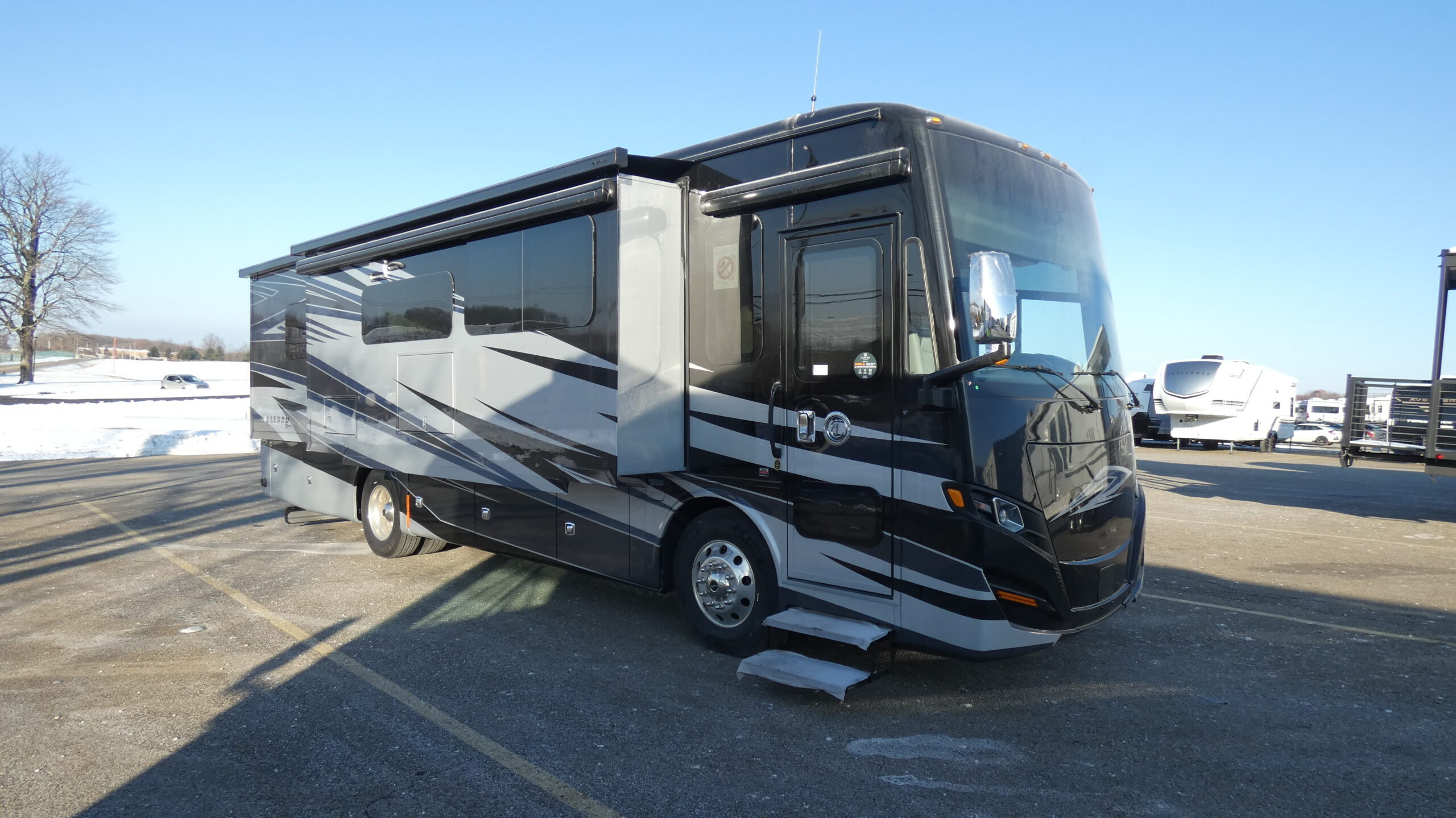 2026 Tiffin ALLEGRO RED 33AA in wixom MI