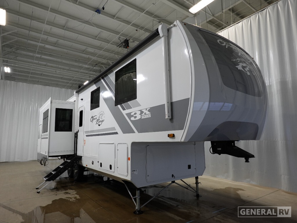 2025 Highland Ridge Rv OPEN RANGE 287RLS in dover FL