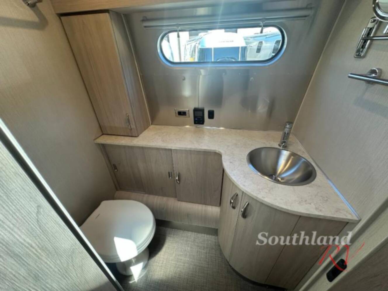 A photo of this 2026 Airstream Globetrotter 30RB Queen