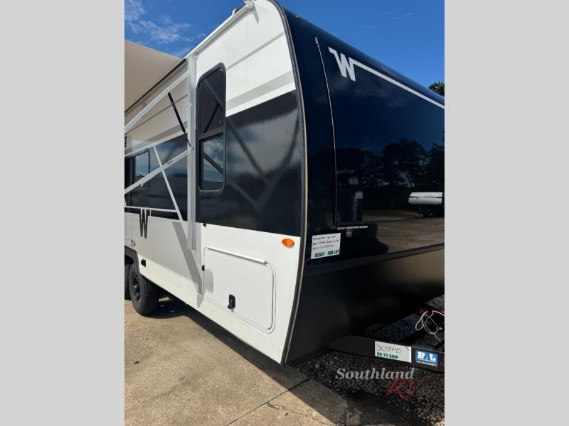 2026 Winnebago Thrive 18FBS RV