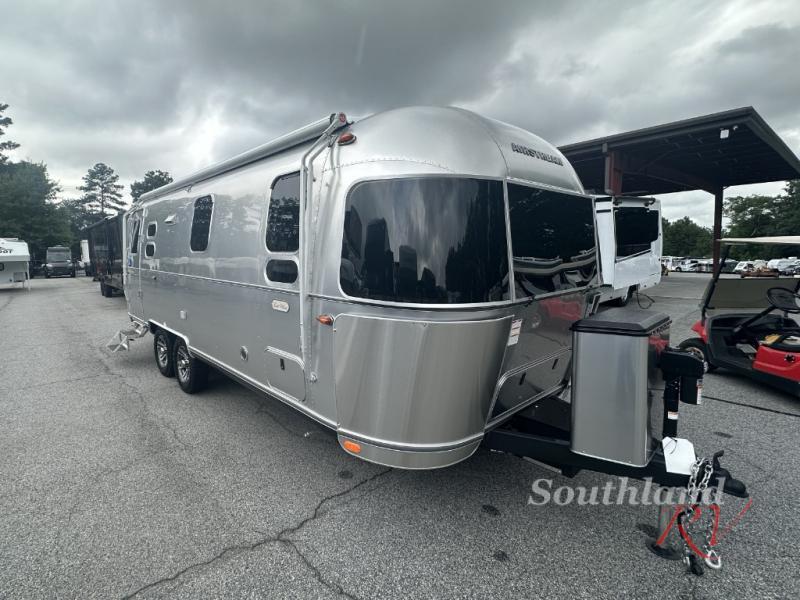 2026 Airstream Trade Wind 25FB Twin RV