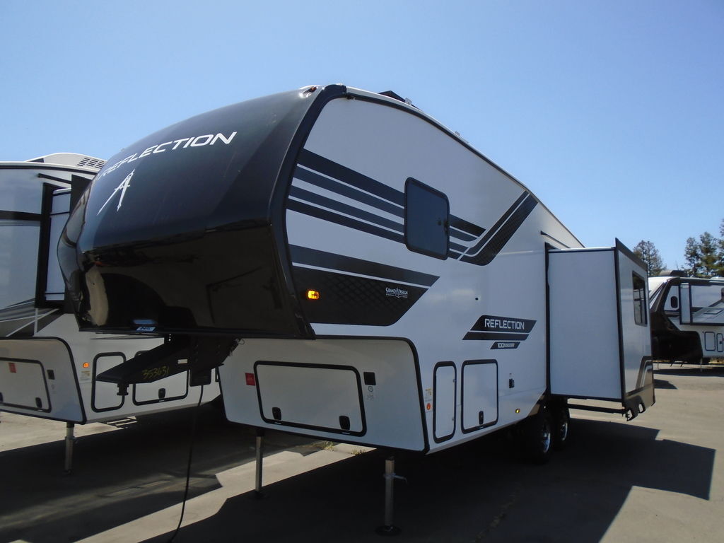 2026 Grand Design Reflection 100 24RL RV