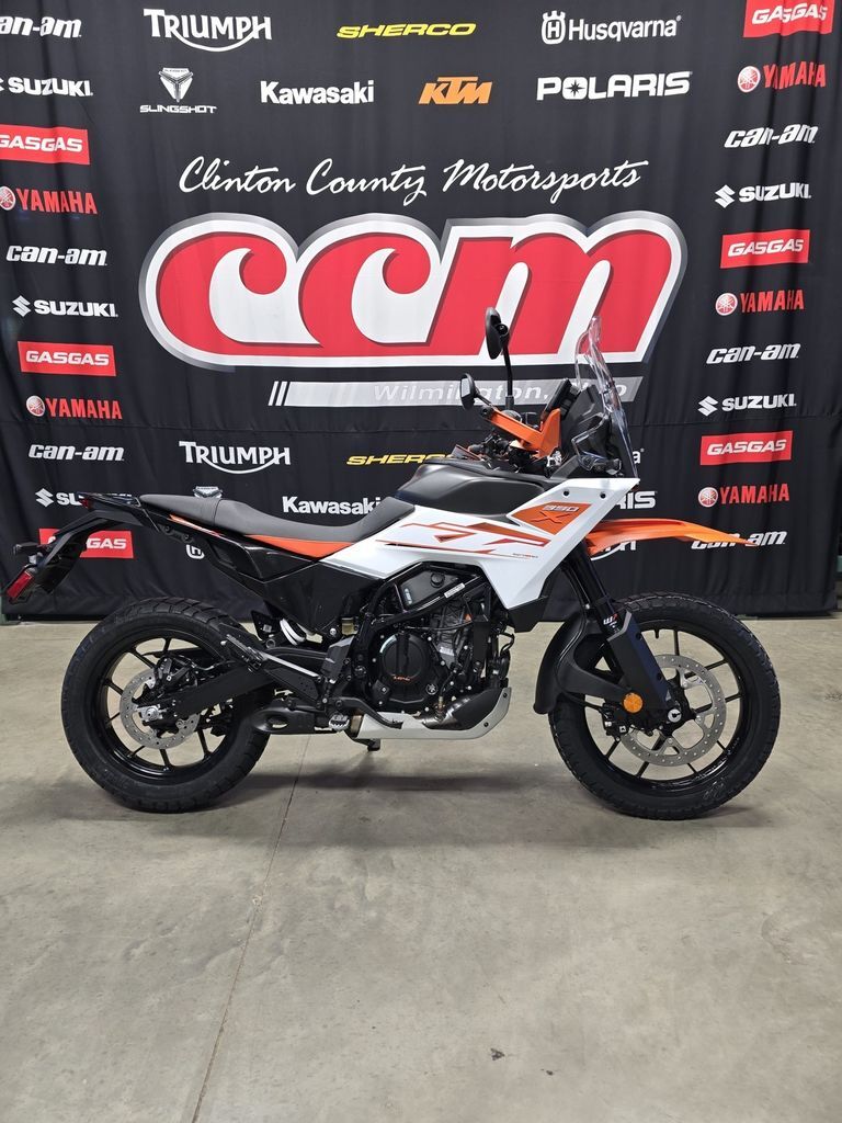 2025 KTM 390 ADVENTURE X, WHITE 390 X in Wilmington, OH