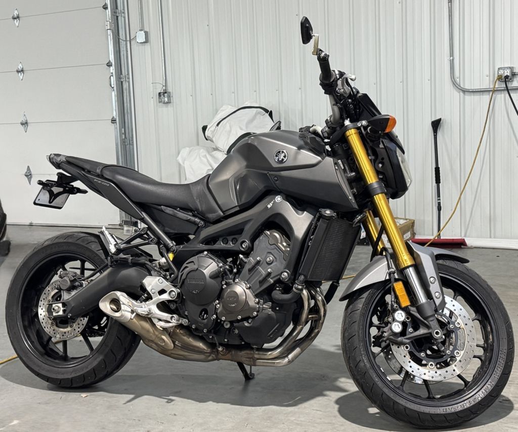 2015 Yamaha FZ-09 in Monee, IL