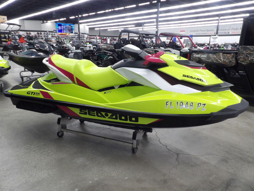 2015 Sea-Doo GTI SE 130 SE 130 in Eustis, FL