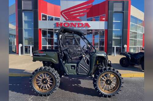 2026 Honda® Pioneer 520 BASE in russellville AR