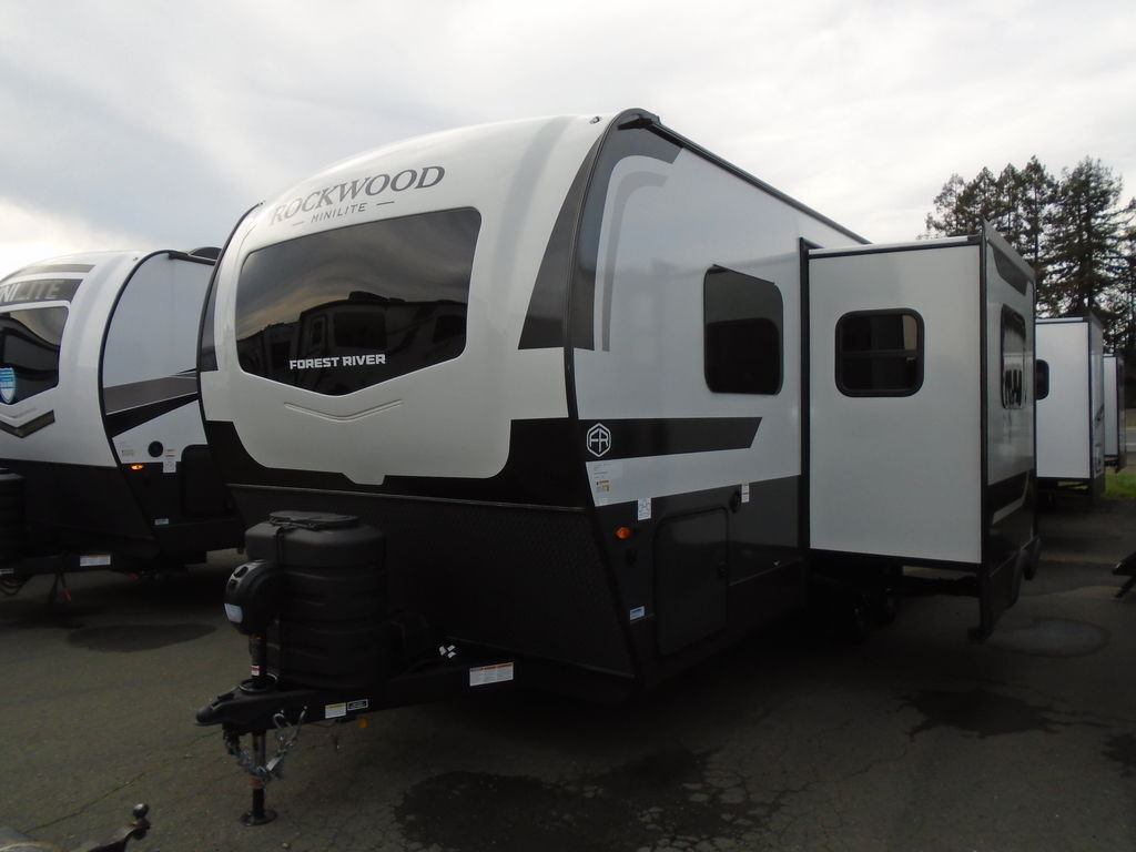 2026 Forest River Rockwood Mini Lite 2205S RV