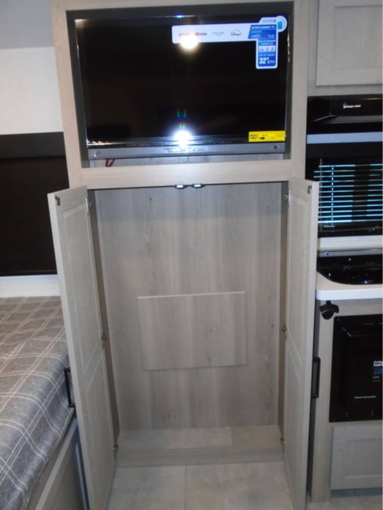 A photo of this 2026 Forest River Rockwood Geo Pro G19FBS
