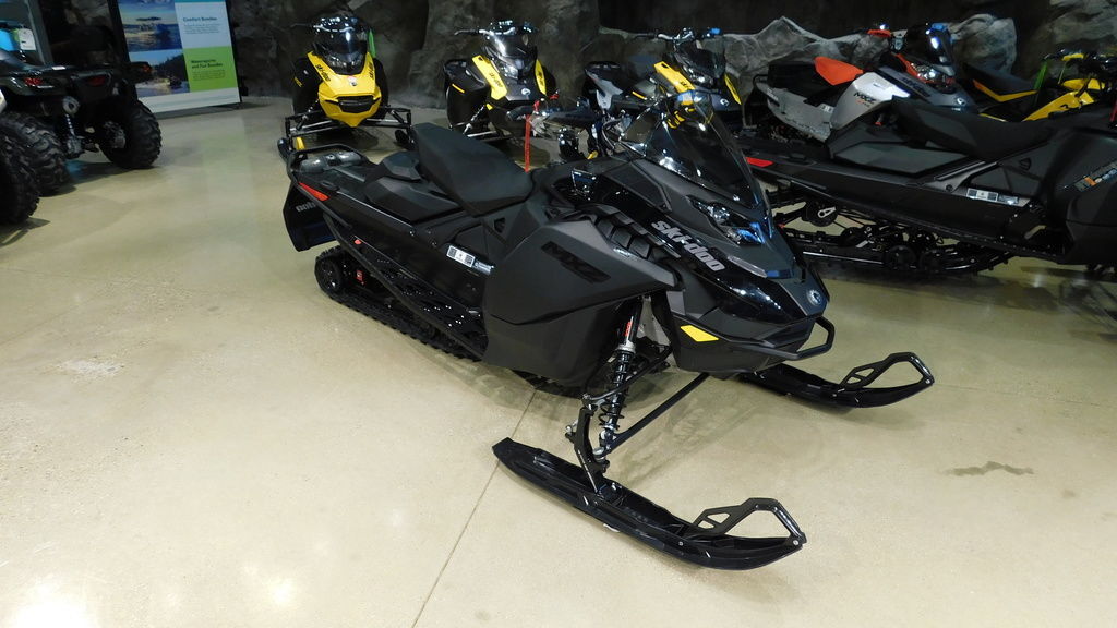 2026 Ski-Doo MXZ® Adrenaline® 850 E-TEC 129_Black 850 E-TEC 129 1.25 in kalamazoo MI