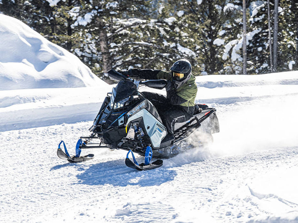 2026 Polaris® 850 Switchback Assault 146 - Escape IFS Gloss Black / B 850 146 in lincoln park MI