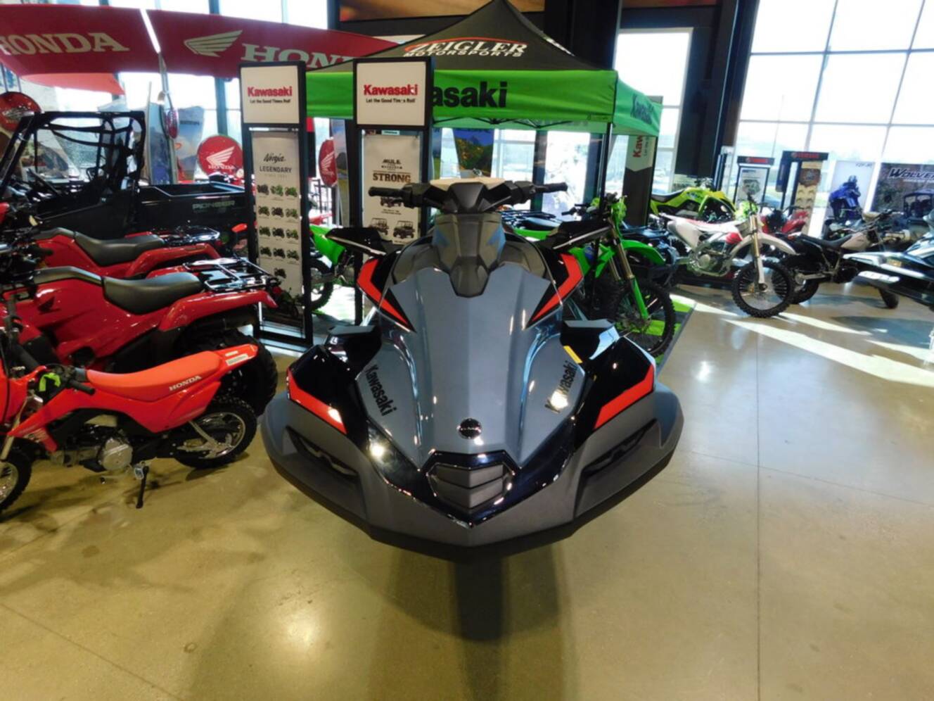 A photo of this 2026 Kawasaki Jet Ski® Ultra® 160 LX-S