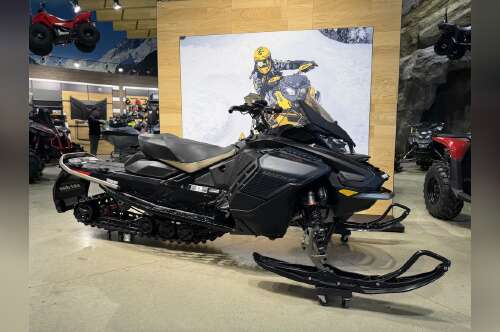 2022 Ski-Doo Mach Z Rotax® 900 ACE Turbo R 2-ply RipSaw II 1. in kalamazoo MI