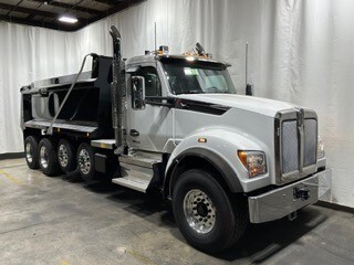 2027 KENWORTH T880S PH in Wilmington, NC