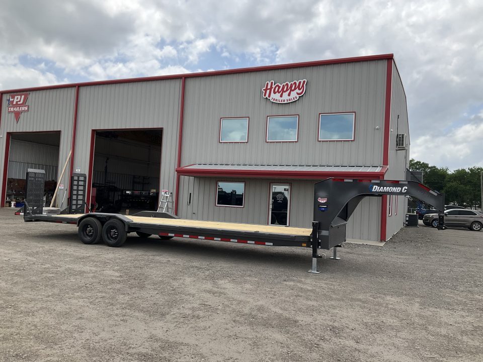 2026 Diamond C Trailers LPX-GN210 in Ferris, TX