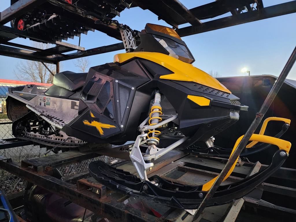 2008 Ski-Doo Summit X 154 800R Power T.E.K. in enumclaw WA