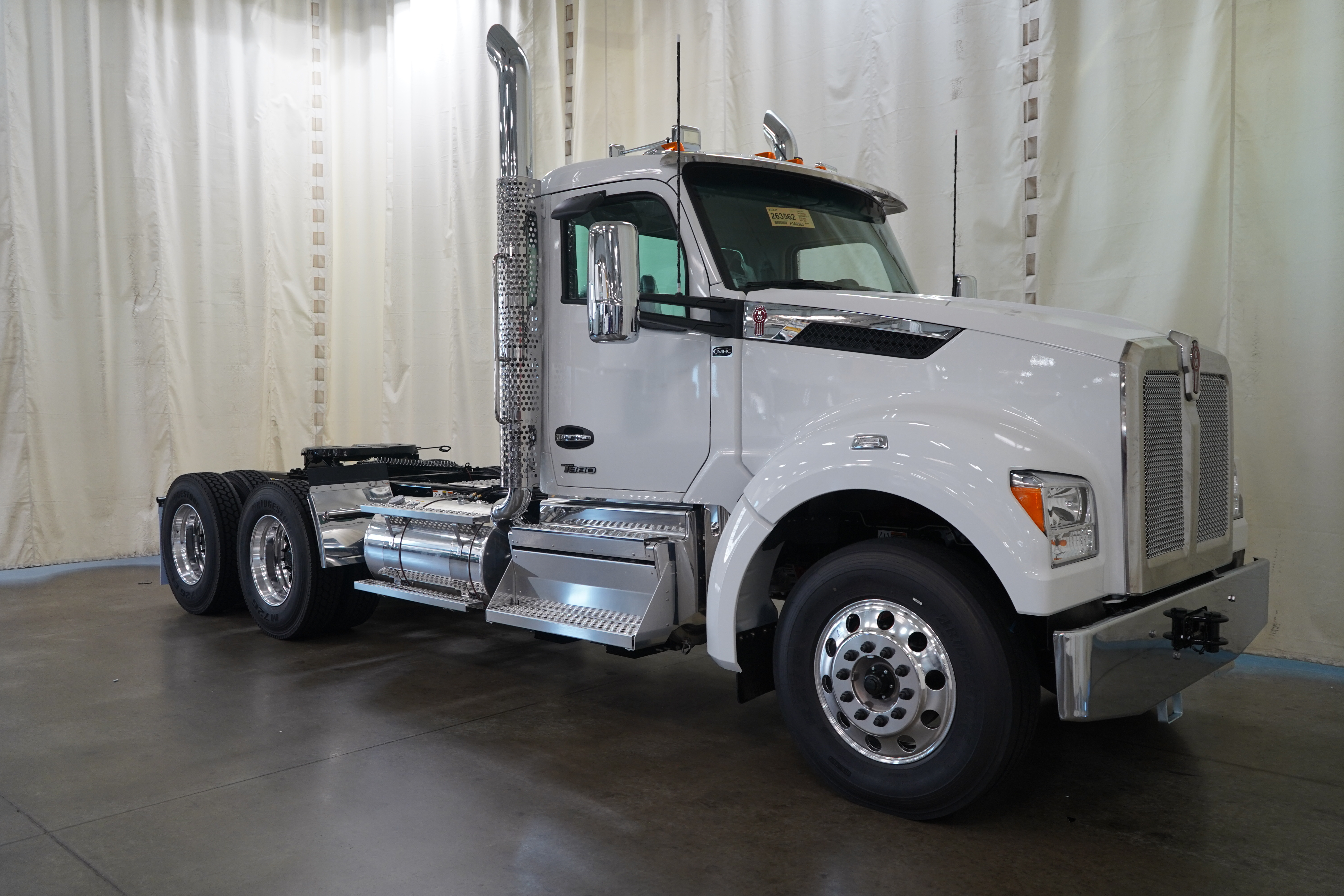 2027 KENWORTH T880S PH in Battleboro, NC