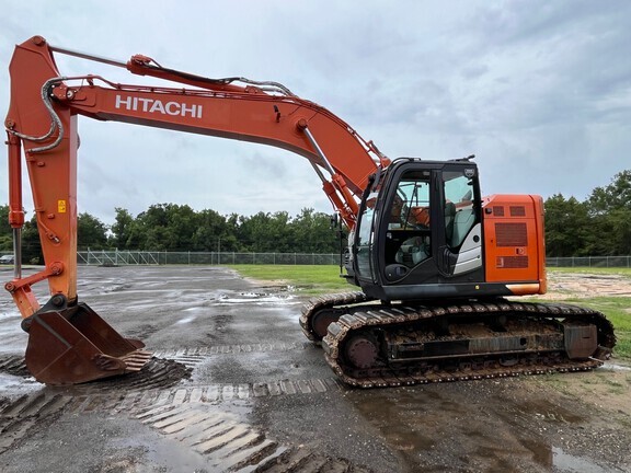 2020 Hitachi ZX225US-6 in Cairo, GA