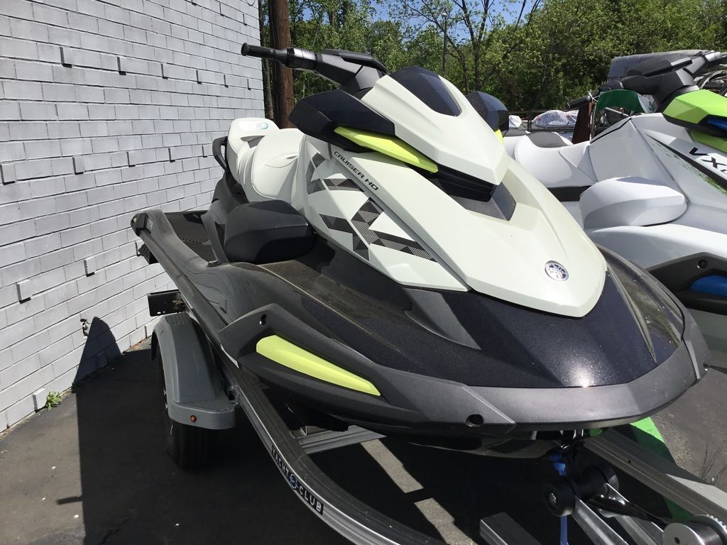 2026 Yamaha Waverunners VX Cruiser® HO with Audio in charlotte NC