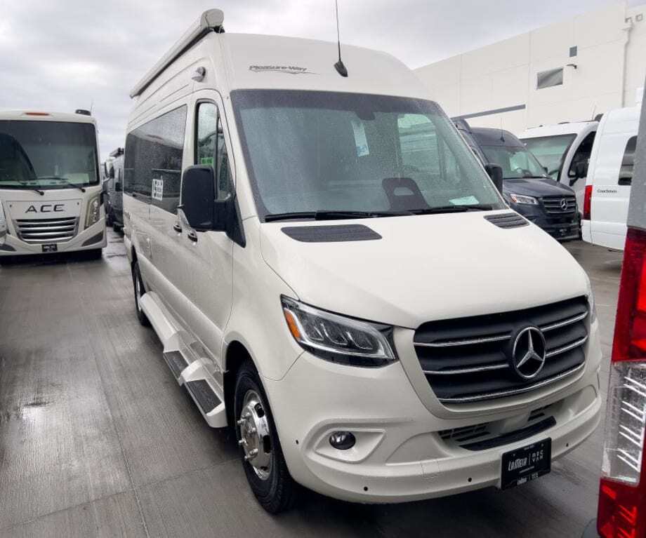 2026 Pleasure Way PLATEAU RB RV