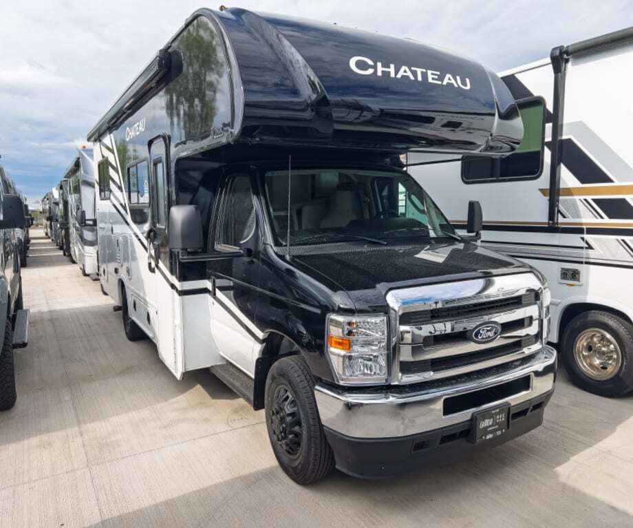 2027 Thor Motor Coach CHATEAU 25Z-PP in mesa AZ