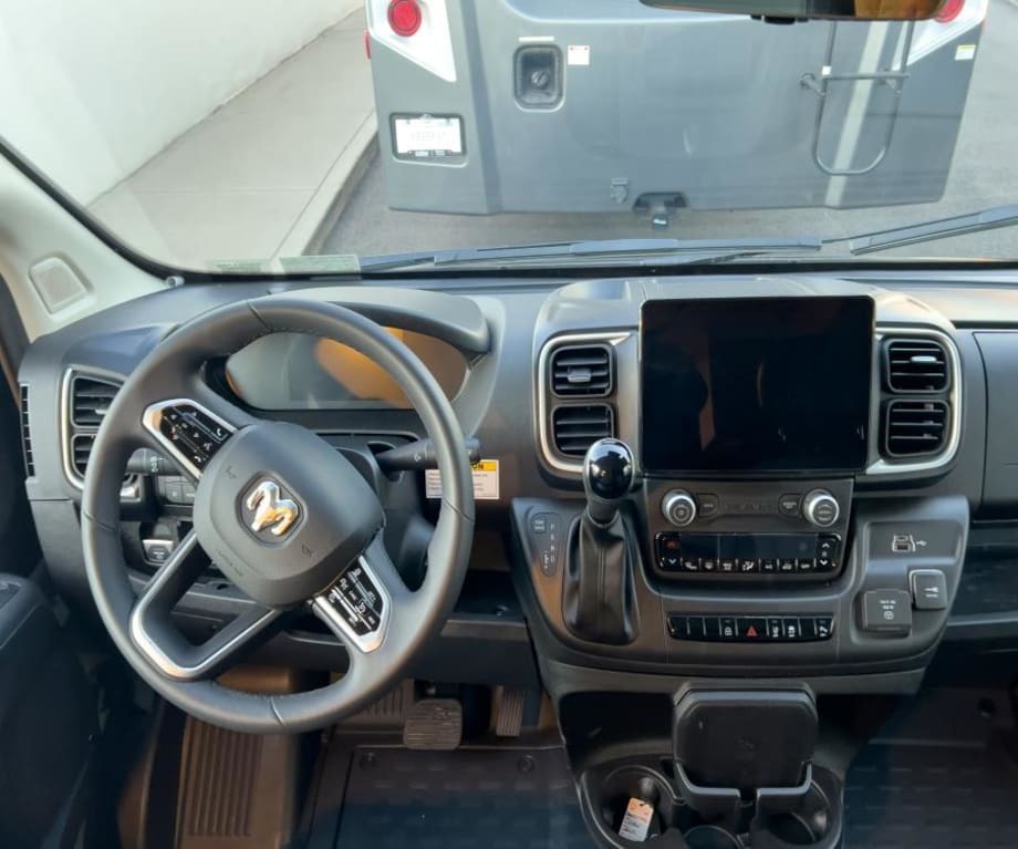 2026 Winnebago SOLIS BUT59PX in san diego CA