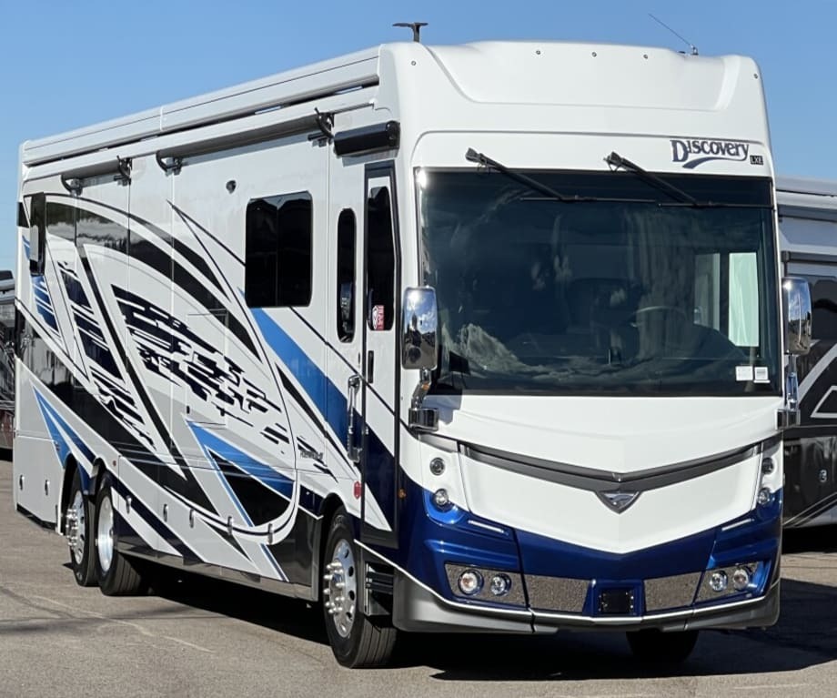 2026 Fleetwood DISCOVERY LXE 44S-LXE in tucson AZ