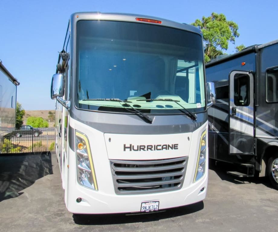2023 Thor Motor Coach HURRICANE 34R RV